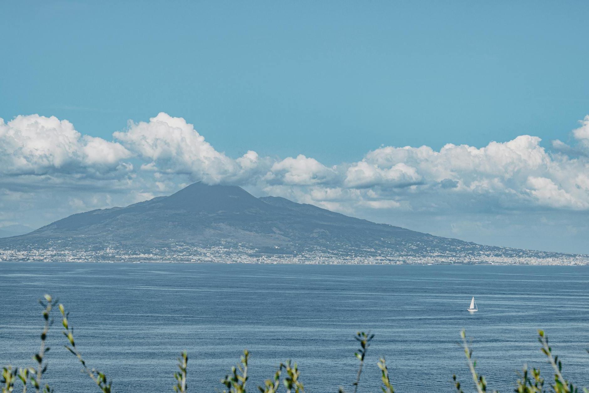 Top 10 Must-See Attractions in Pompeii, Italy