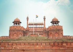 Exploring New Delhi: Top 10 Must-Visit Attractions in India's Captivating Capital