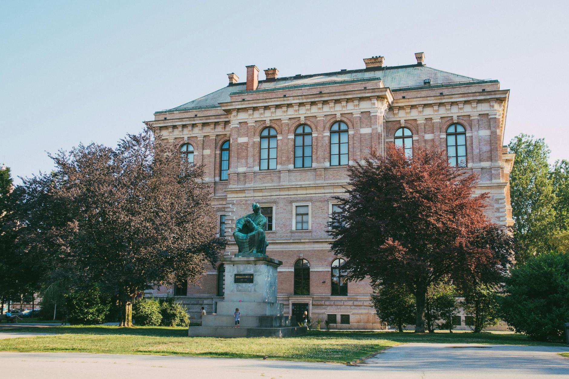 Monument in Front of Museum in Park