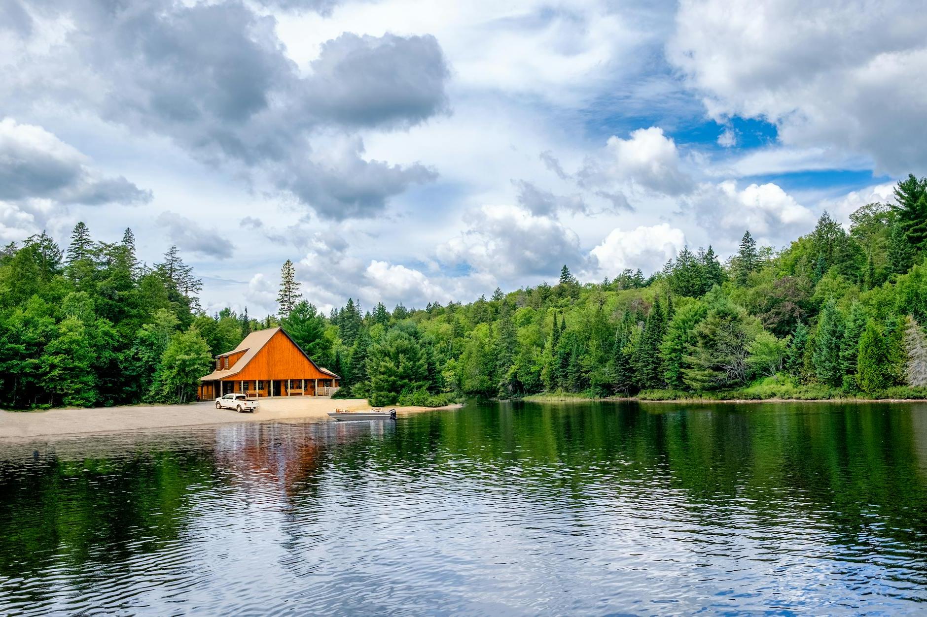 Top 10 Must-See Spots in Algonquin Provincial Park, Ontario
