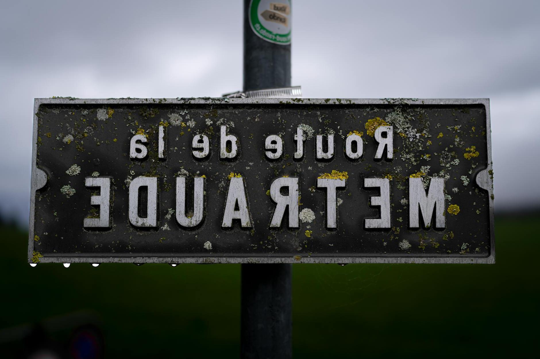 Street Name in French