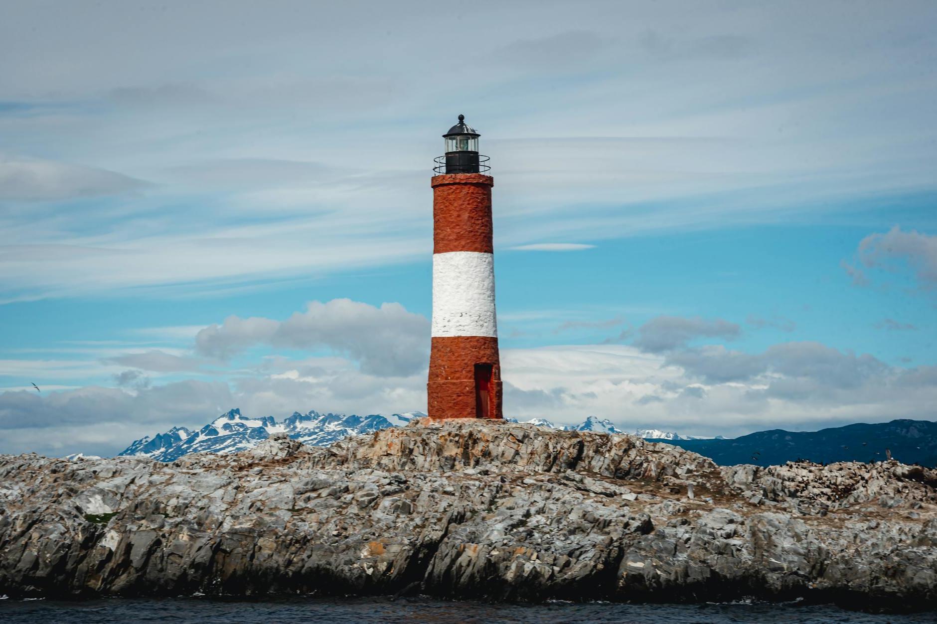 Les Eclaireurs Lighthouse