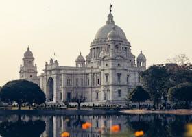 Top 10 Must-Visit Places in Kolkata, India
