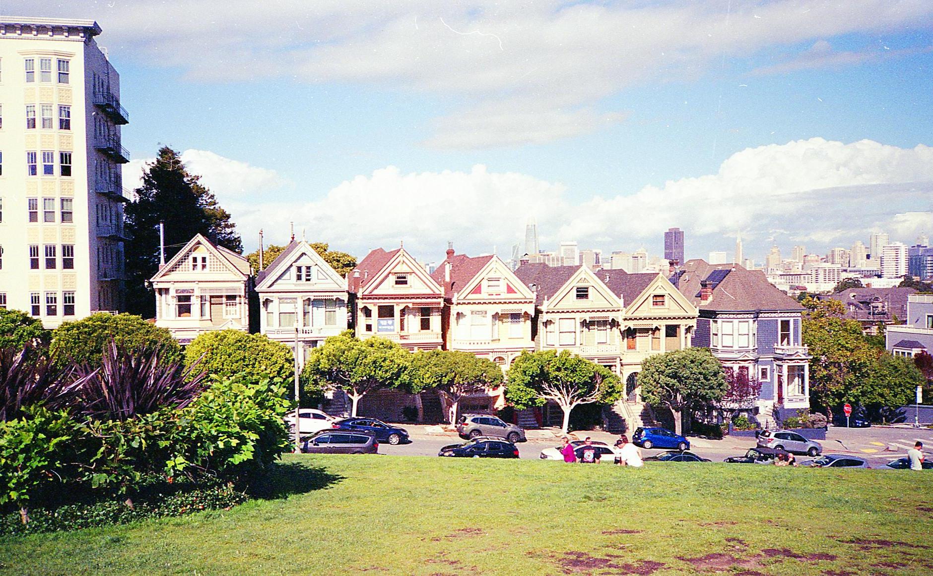 Painted Ladies near Alamo Square, San Francisco, California, USA