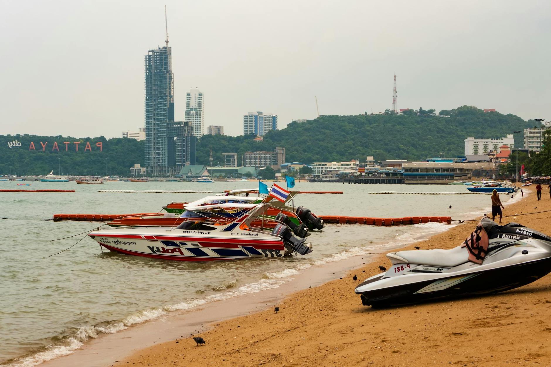 Explore Pattaya: 10 Must-Visit Places in Thailand's Famous Beach City