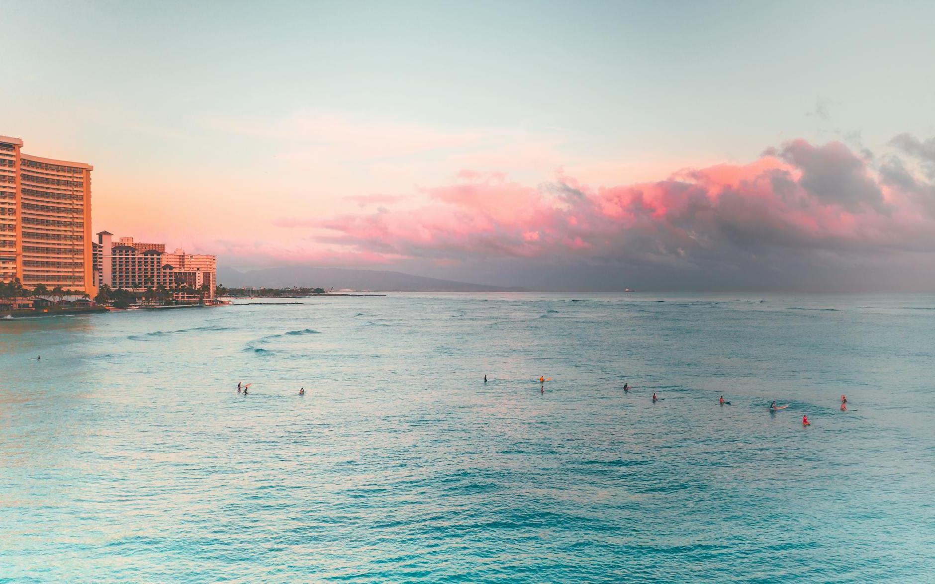 Top 10 Must-Visit Spots in Oahu for an Unforgettable Hawaiian Escape